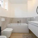 Mgh Luxury - Sunset Lakeview House Desenzano ديسينسانو ديل غاردا