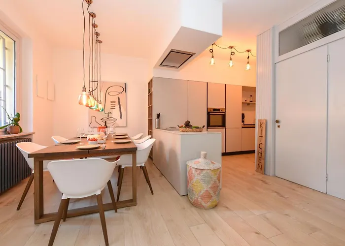 Dom wakacyjny Mgh Luxury - Sunset Lakeview House Desenzano